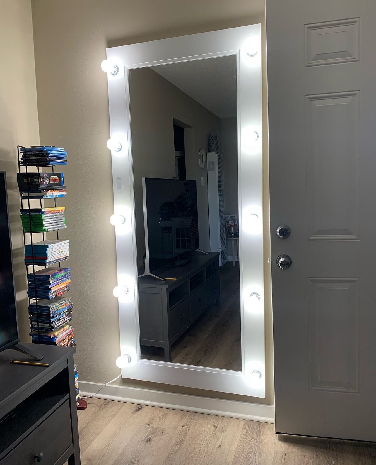 Full Body Vanity Mirror 10 Bulb
